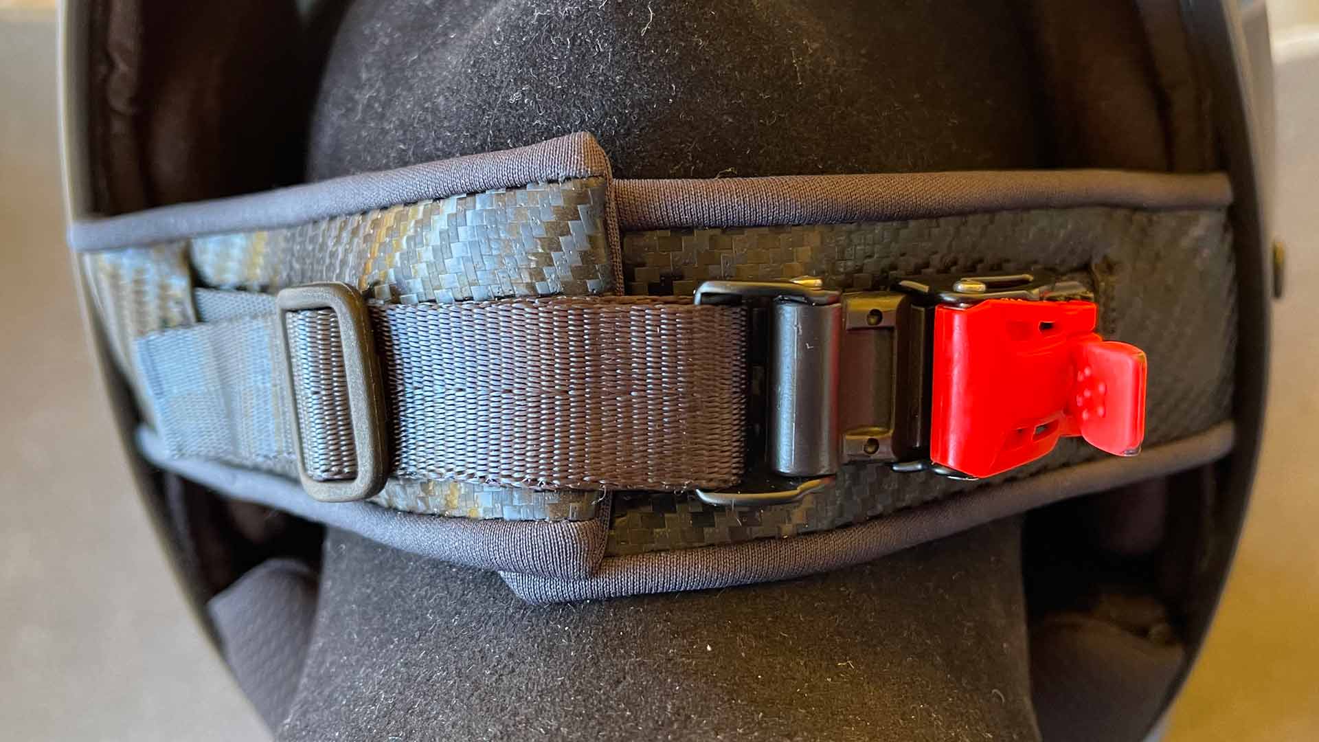 NeroHero 2.0 Full Carbon